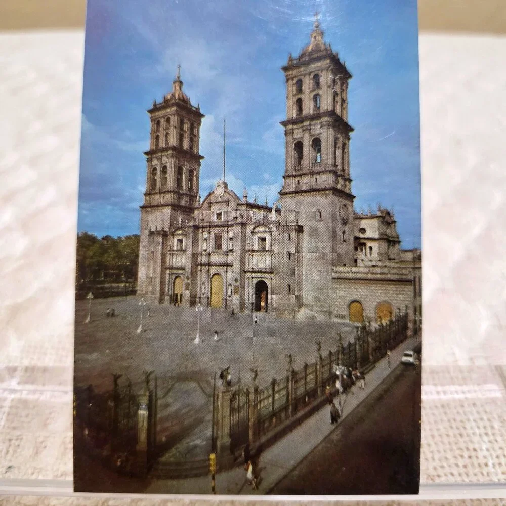 VTG 1970's The Puebla Cathedral Church Catedral de Puebla Mexico Postcard UNP